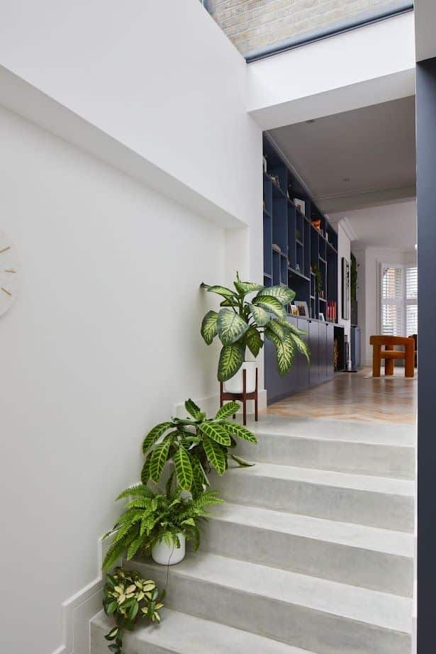 Sainfoin Road Hallway Architecture