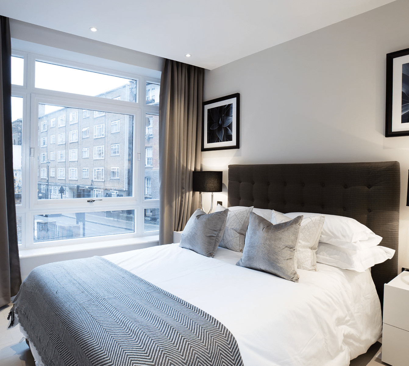 Vauxhall Bridge Road Bedroom