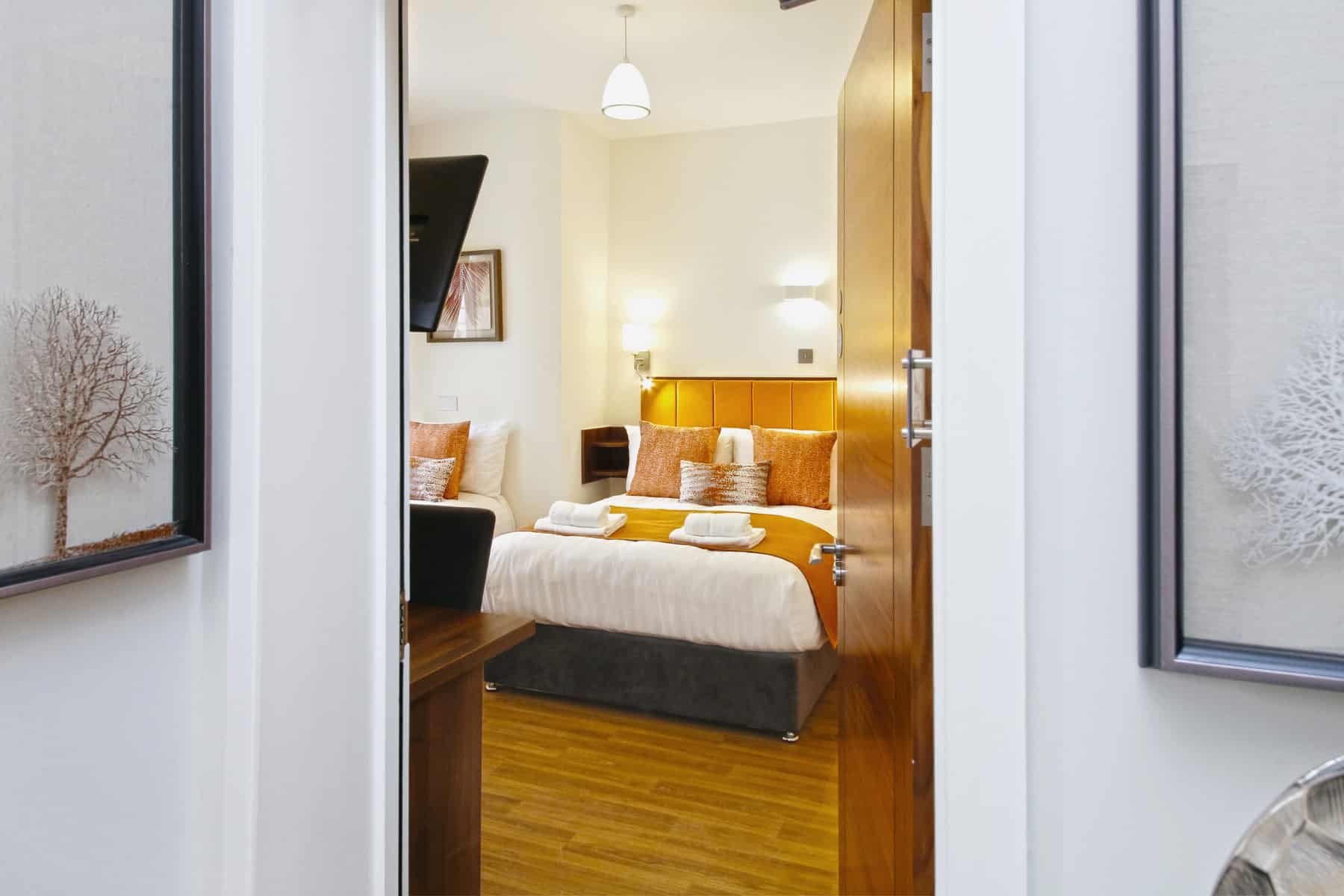 London Hotel Bedroom